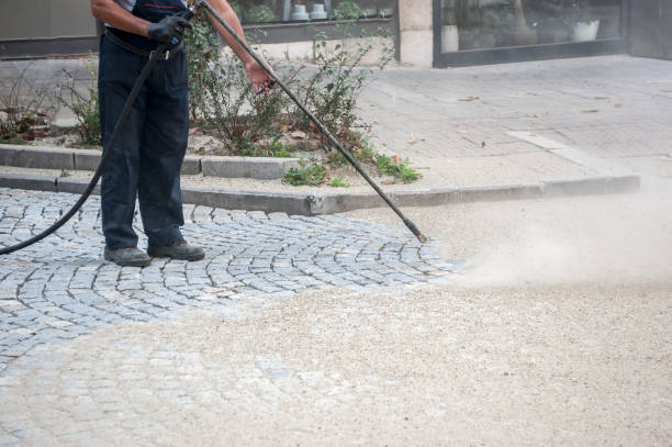 Best Graffiti Removal Services in Jones Valley, CA